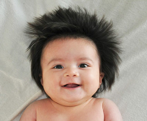 Des Parents Partagent Des Photos De Bebes Nes Avec Plein De Cheveux 15 Photos Un Jour De Reve